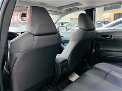 تويوتا كورولا كروس